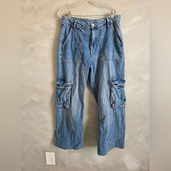 On 34th Cargo Medium Wash Straight Utility Y2K Baggy Denim Jeans 6/28 - Picture 1 of 8